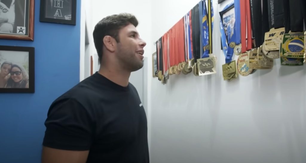 Marcus Buchecha médailles champion du monde JJB maison