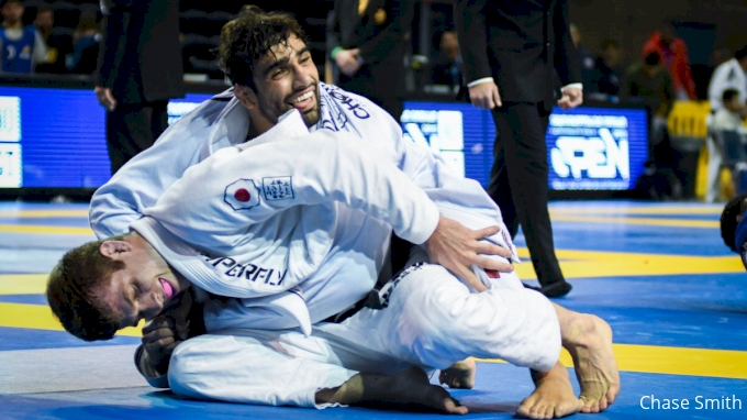 Leandro Lo en compétition de JJB