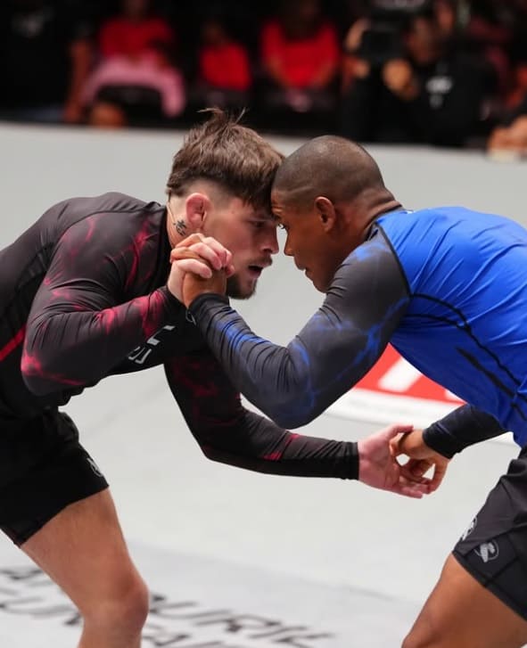 Kade Anastasios face à Ataide Rafael à l'UFC BJJ 12